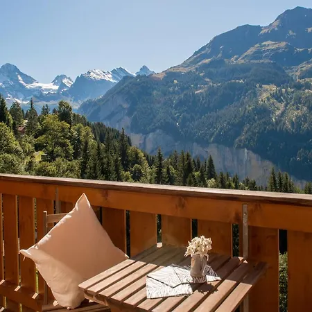 Chalet Racers Retreat *